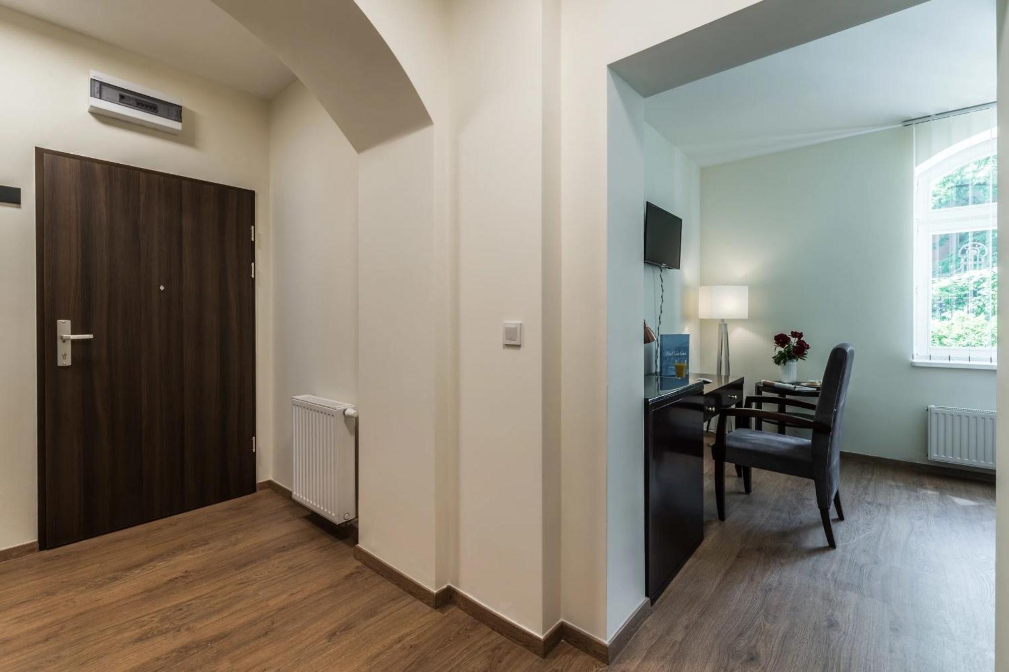 Rent Like Home - Elizy Orzeszkowej 6 Poznan Luaran gambar