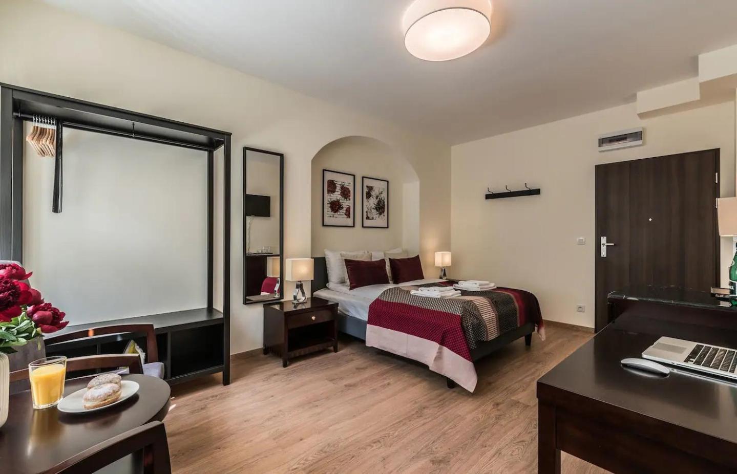 Rent Like Home - Elizy Orzeszkowej 6 Poznan Luaran gambar