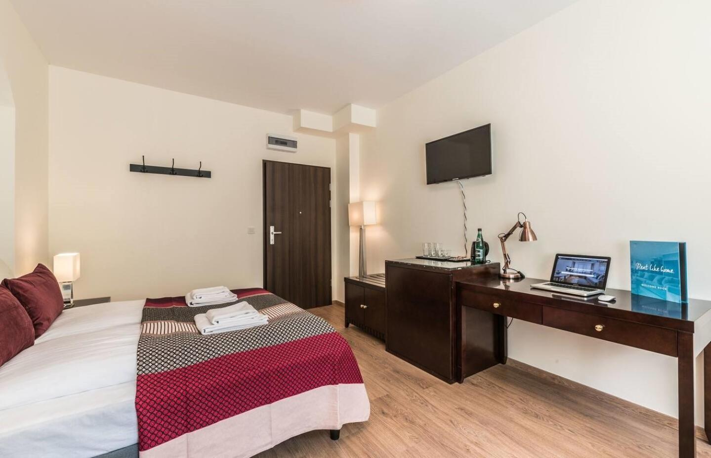 Rent Like Home - Elizy Orzeszkowej 6 Poznan Luaran gambar