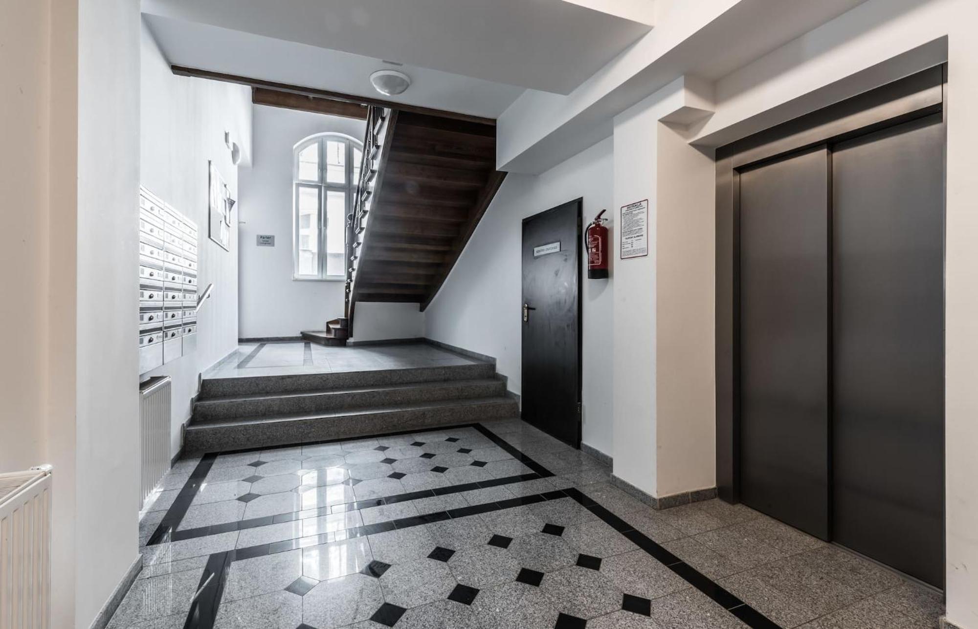 Rent Like Home - Elizy Orzeszkowej 6 Poznan Luaran gambar